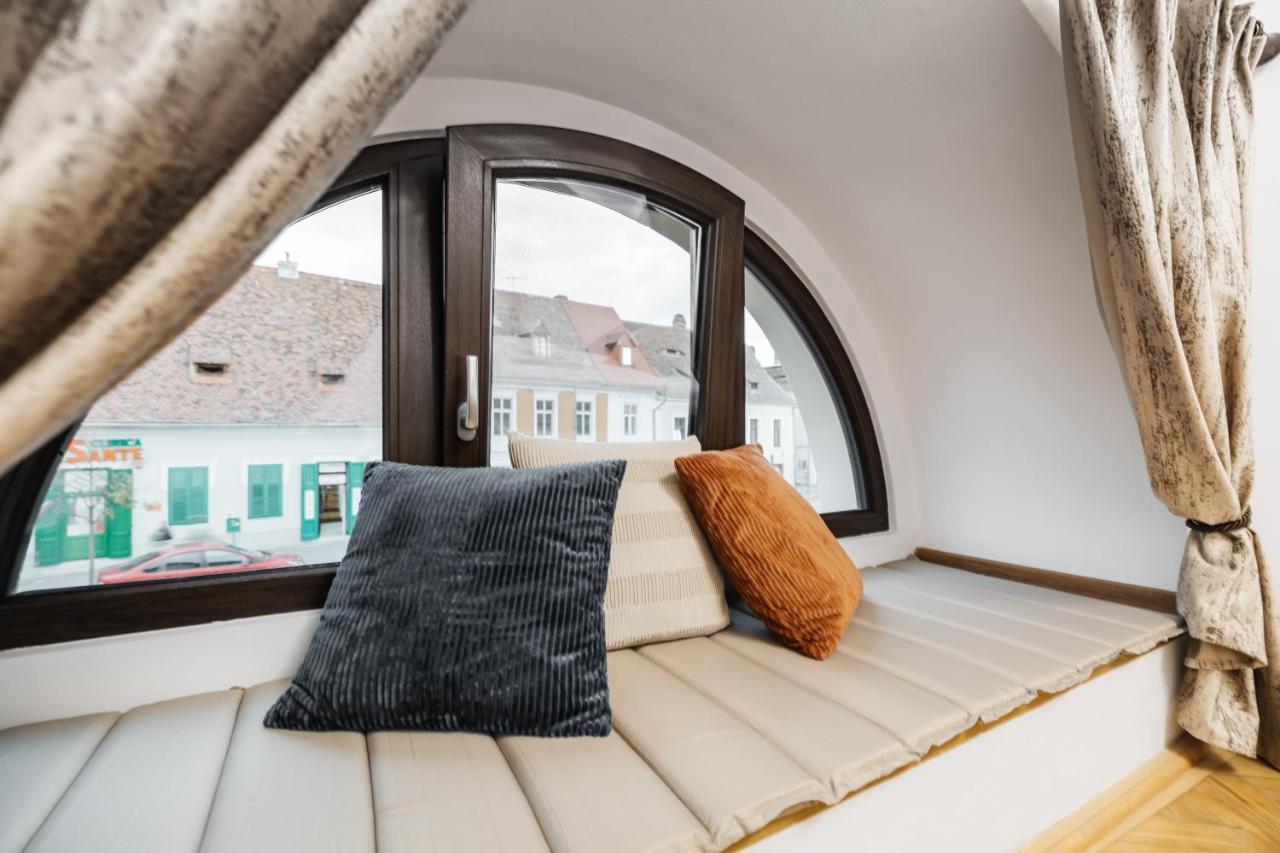 Downtown Cio Apartment Nagyszeben Kültér fotó
